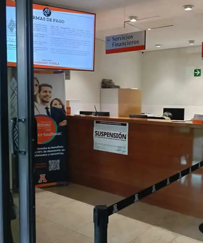 soyluisgabriel1's tweet photo. 🚫💵 @Profeco suspendió servicios en la Universidad Anáhuac Campus Puebla, ubicada en San Andrés Cholula, por presuntas irregularidades en cobros, falta de precios visibles y comprobantes de pago poco claros. https://t.co/Tk5Wn8NpBP