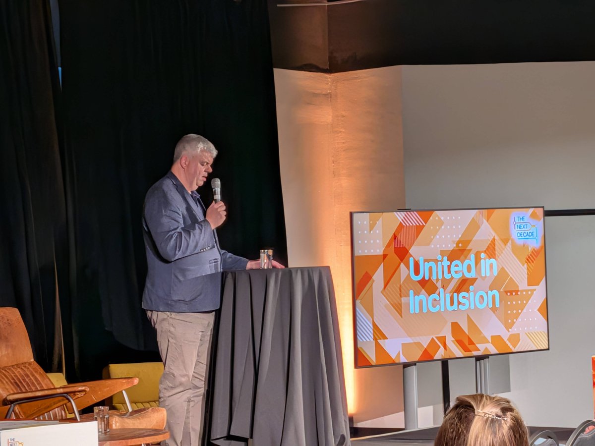 TheNextDecadeUK's tweet photo. CEO of Paralympics GB and England record goal-scorer David Clarke closes the #UnitedinInclusion Stage! ⚽️🏆 Sharing his unique insights to advocate for the limitless potential of every child. 🌟💪 #TheNextDecade #UnreasonableAmbition #CourageousLeadership https://t.co/TUUpHd6dLO