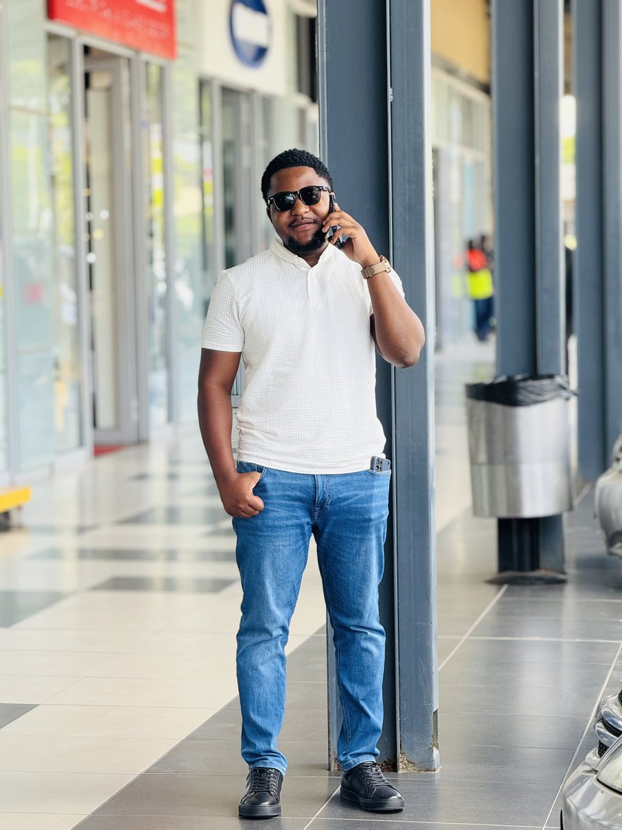 COMMANDER7 tweet media