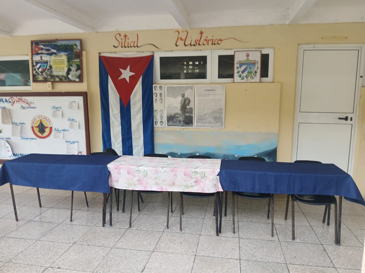 EEJAMCaimanera's tweet photo. #EducaciónEspecialCaimanera Preparados como Colegio para #MiFirmaPorLaPatria, iniciativa que fortalece la unidad del pueblo, contra la desinformación y la prepotencia imperial. 

‼️ #LaPatriaSeDefiende‼️
#DefendiendoCuba🇨🇺💪❤️ https://t.co/bbBmSvYlSw