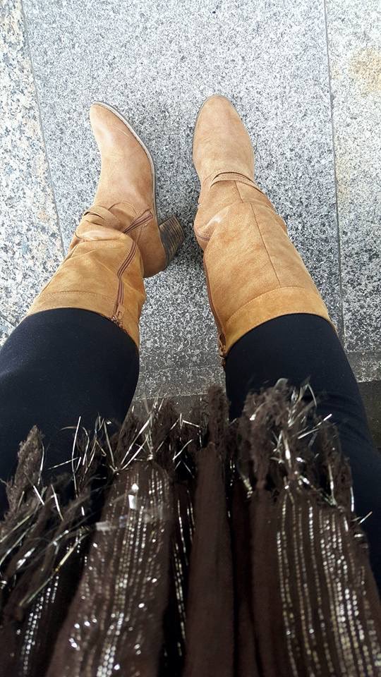 palmerdebra's tweet image. #boots #boot #bootseason #iloveboots #bootlovers #bootlove #thesebootsaremadeforwalking #bootqueen #selfie #selfiequeen #fashionista #bootqueendebrasg