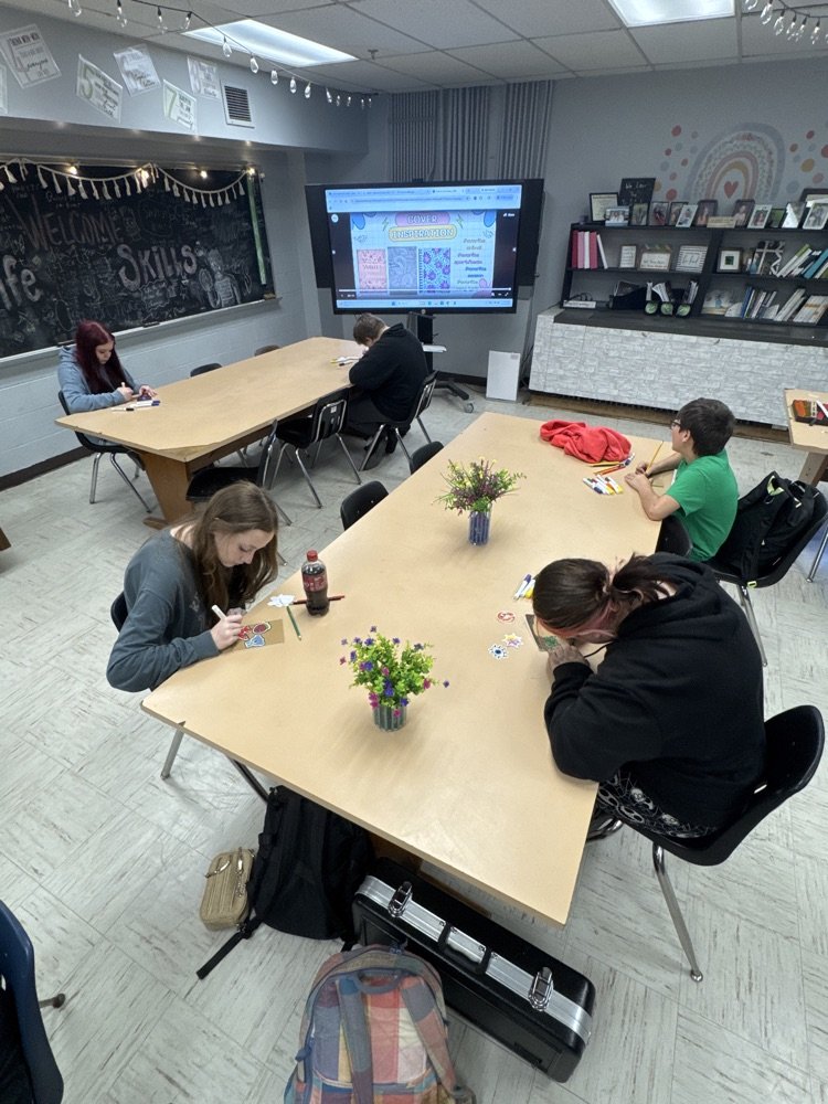 eagles_jcms's tweet photo. A big thank you to the Johnson County Public Library for joining Mrs. Caudills Life Skills classes today! Our guests showed us how to access everything the library offers and taught students about the benefits of journaling. We loved having you today! https://t.co/KufRFrFFKF