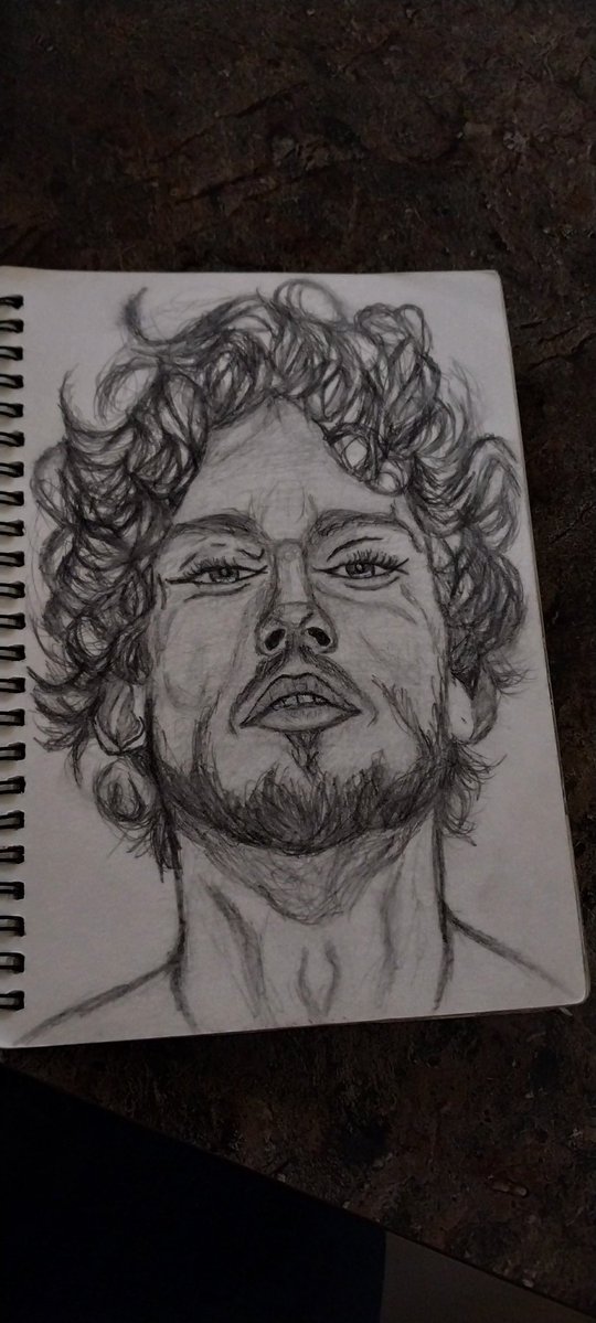 menal70's tweet image. back 🖤
#art #mywork  #artist #ArtistOnTwitter #pencil #DailyArt  #sketches #sketche #sketchart #sketchbook #arts #portrait