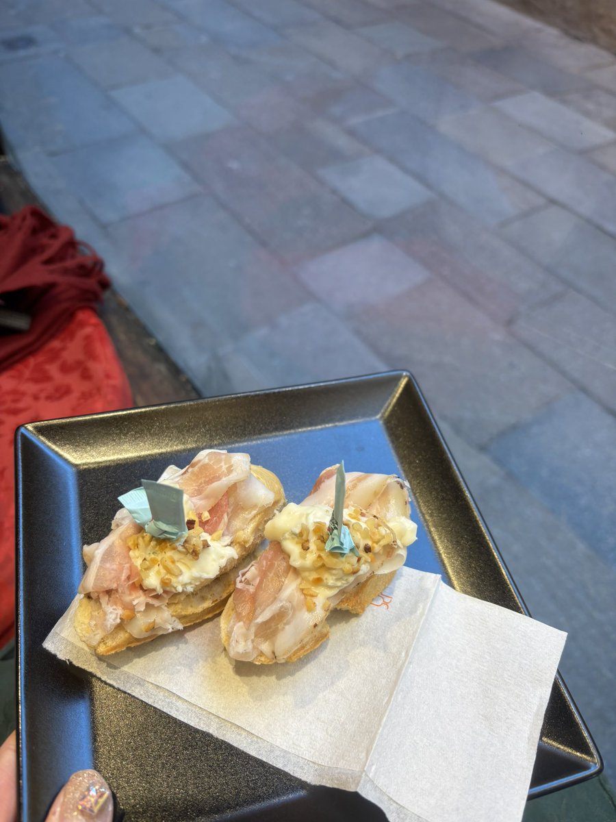 新卒OLちゃん tweet media