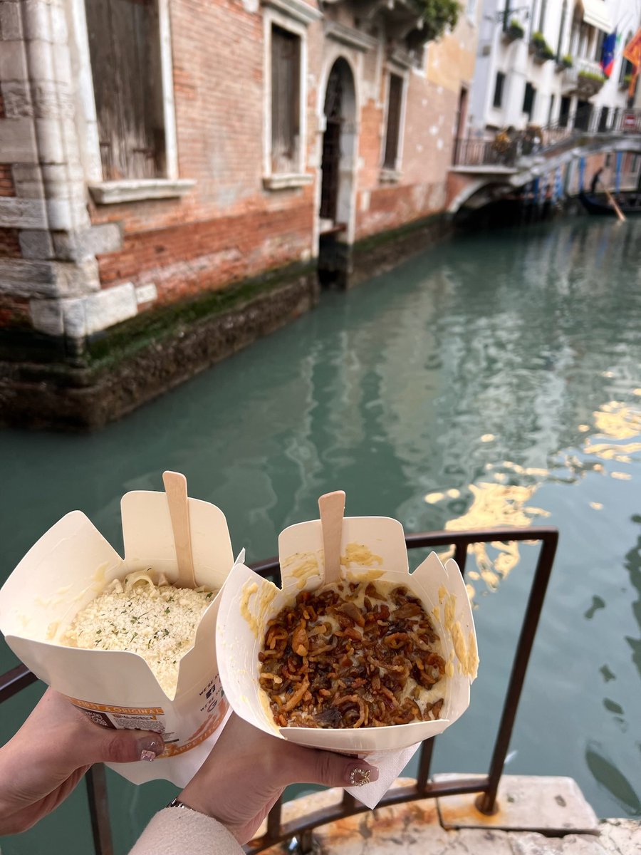 新卒OLちゃん tweet media