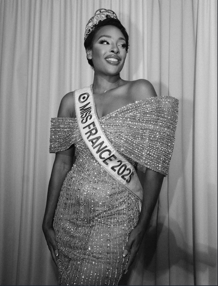 𝐝𝐢𝐨𝐠𝐨 ⋆⭒˚.⋆ tweet media