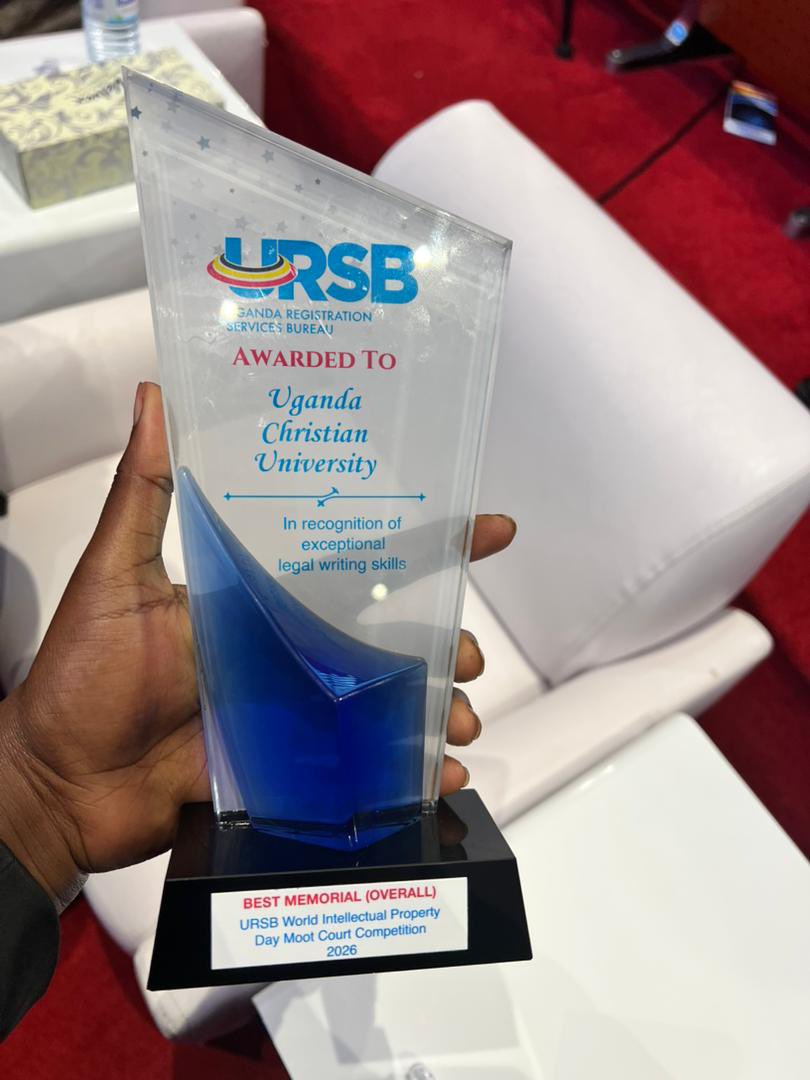 UCULSMain's tweet photo. 🔥🔥Uganda Christian University wins, yet again, the Finale of the Inaugural Intellectual Property Law Moot Competition.
The Team composed of; Ndawula Stacy Angel, Luwaga John Eliane, Kamatsiko Desire M, Shatrah Pauline, Munguci Rahuma Rashid, Tumuhaise Donam, Wambaka Rebekah https://t.co/r8I0KBMAfW