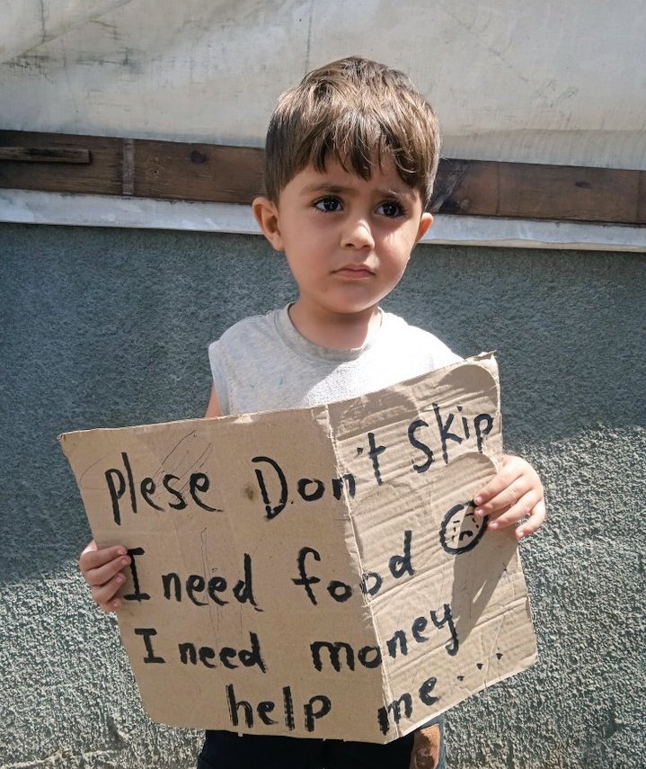 HosamMoomen's tweet photo. I know everyone is tired… but please don’t ignore this.

Take just 10 seconds of your time.

Even $50 can help feed my family.

If you can’t donate, a simple dot means more than silence. 🙏😭

🔗https://t.co/dKj3aULEWw

🔗https://t.co/s6h1W02nE1 https://t.co/qu66iGlX3A