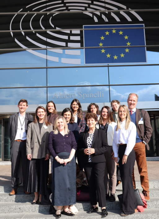 ipiainfo's tweet photo. During #WorldPIWeek, IPIA celebrates St James’s Hospital milestones! ANP Aoife rep the team at IPOPI’s PID Forum in Brussels on "Growing Older with PID." Plus, their #Immunodeficiency Service earned QPIDS accreditation—first outside the UK! #StJamessHospital #IPIA #IPOPI #PID https://t.co/uZuTYMlOMW