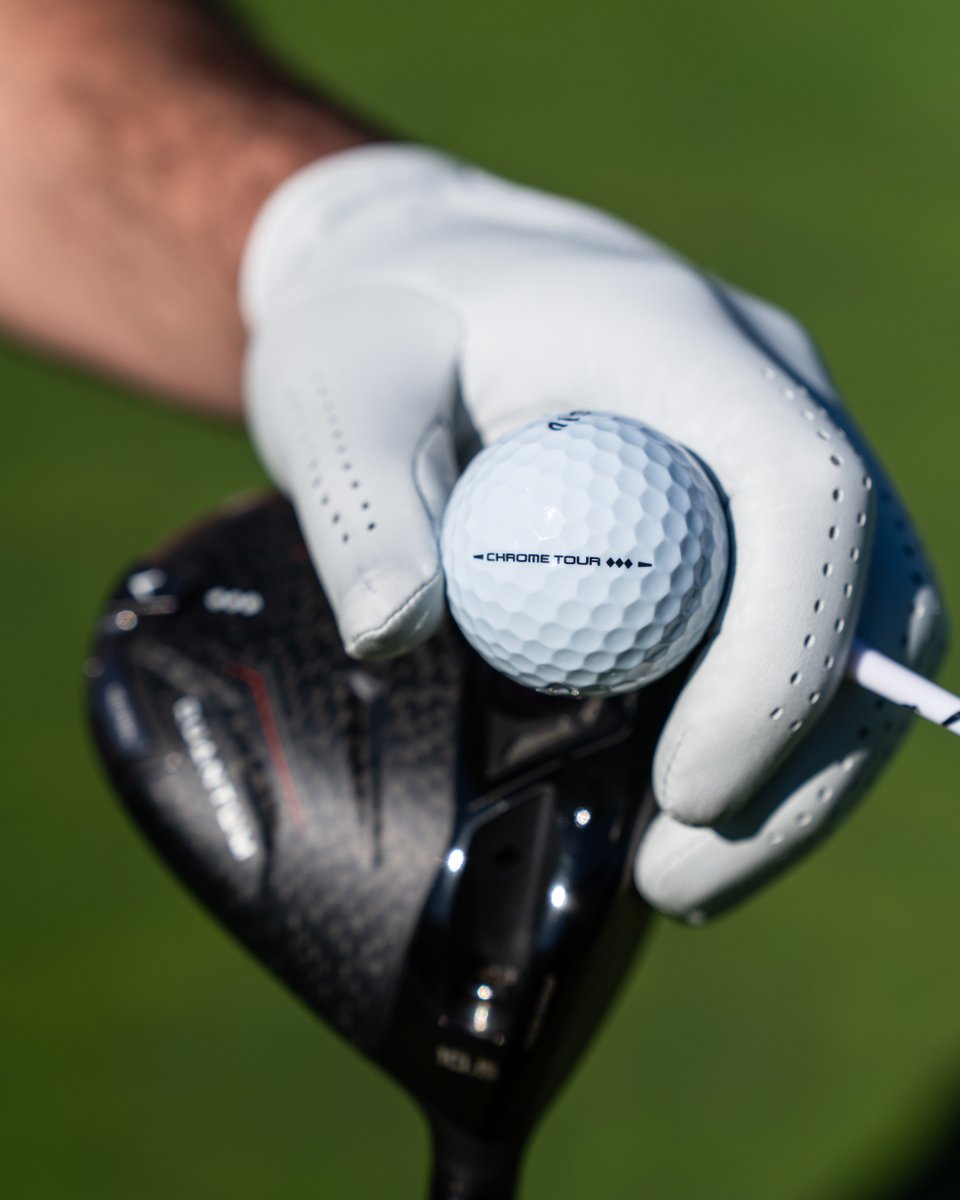 CallawayGolf's tweet photo. Believe in Faster with The NEW Chrome Tour Triple Diamond 🔥

Chrome Tour Triple Diamond builds on major-winning performance with a penetrating flight, lower spin, and slightly firmer feel — engineered for faster swinging players.

https://t.co/GsWrc2SSRj https://t.co/pyxaEjCAy4