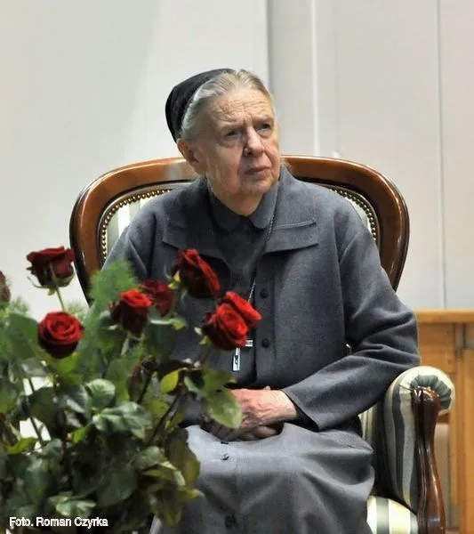 Moi Mistrzowie odchodzą. Dziś zmarła Siostra Profesor Zofia Zdybicka, filozof Boga i religii, wieloletni dziekan Wydziału Filozofii. R.I.P.