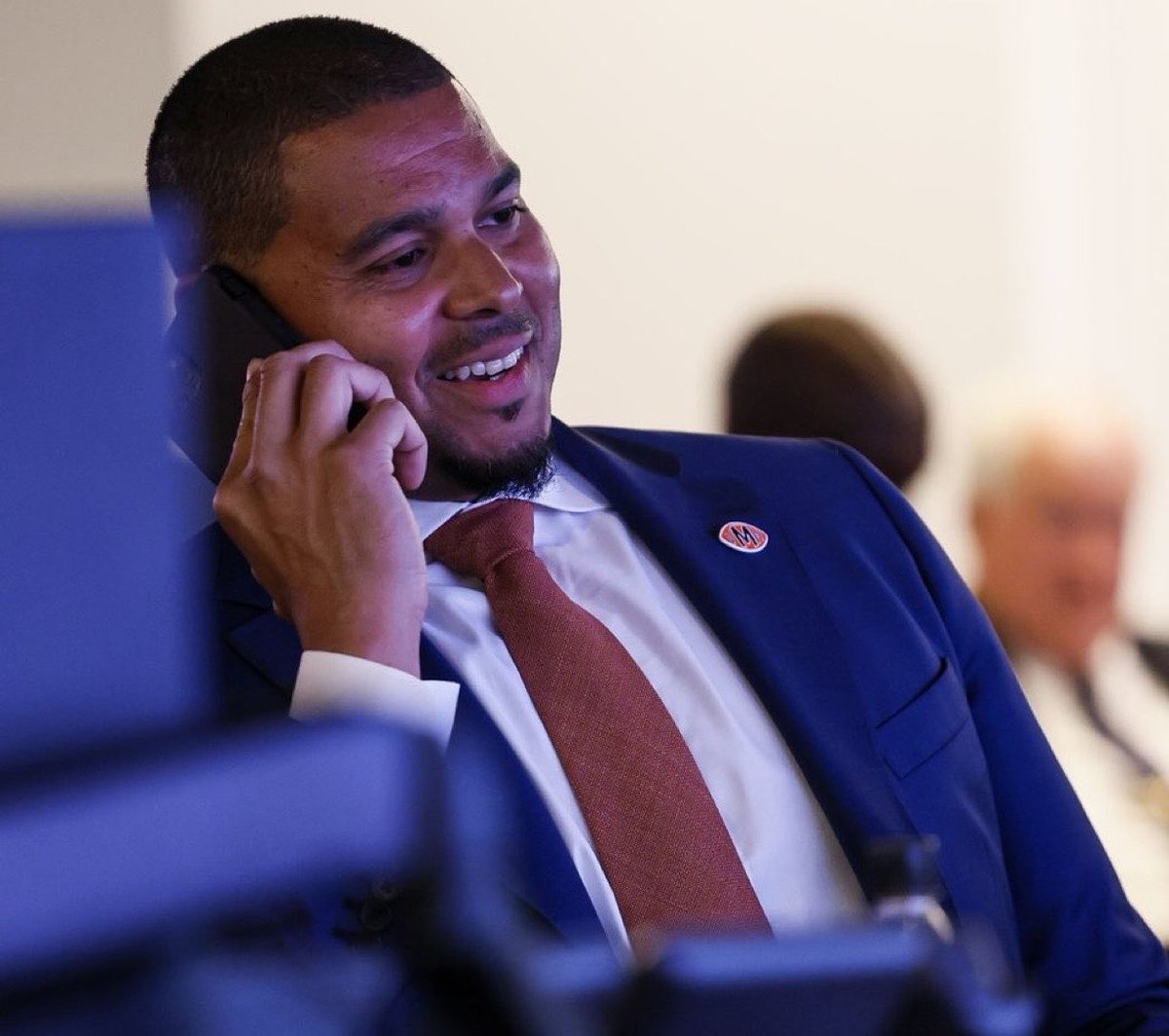 Bearsszn tweet media