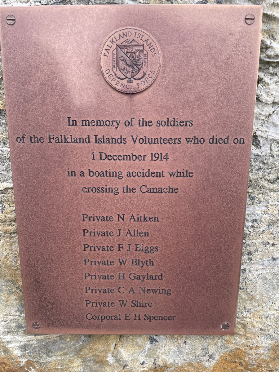 Daniel Hannan tweet media