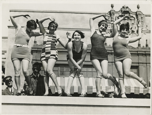 Rolled Stockings, 1920s