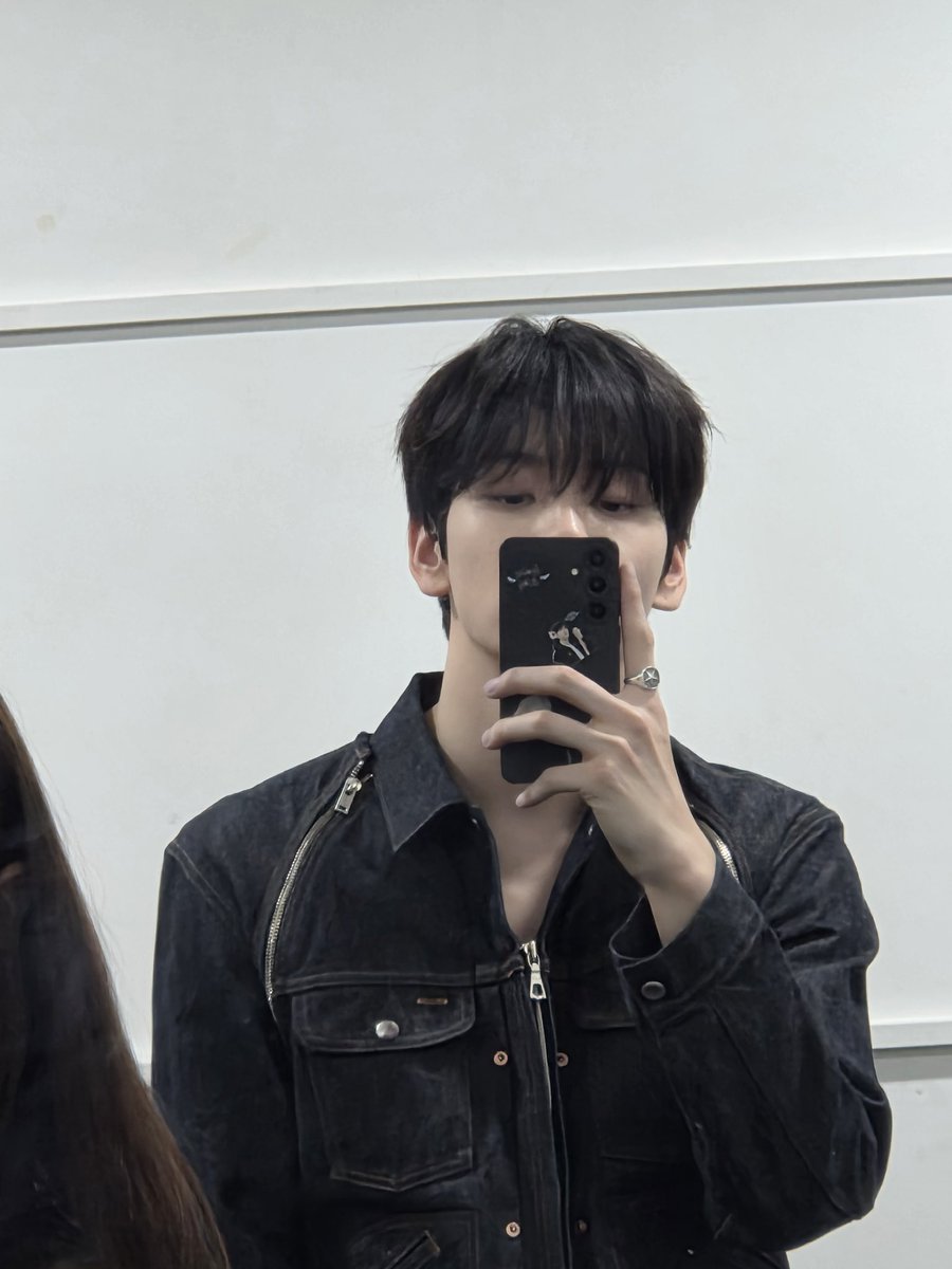 hourly soobin tweet media