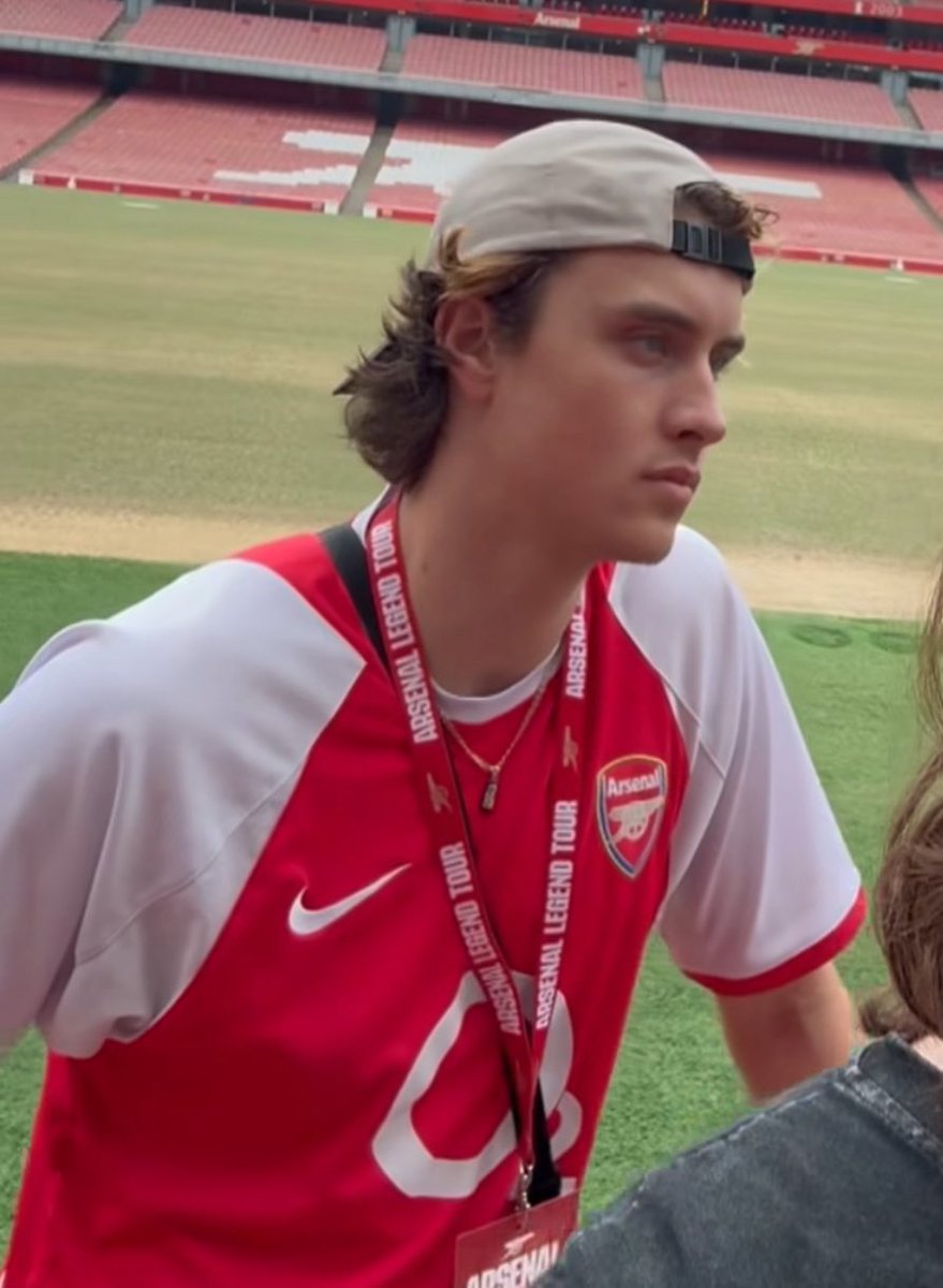 Joseph Zada Crave tweet media