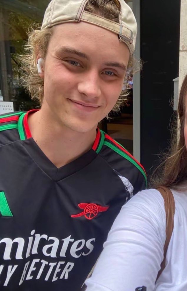 Joseph Zada Crave tweet media