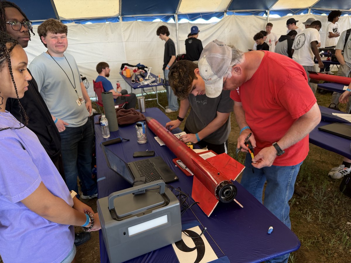 Launching rockets today in Jacksboro! Rocketry students having fun! BISD CTE is #1!