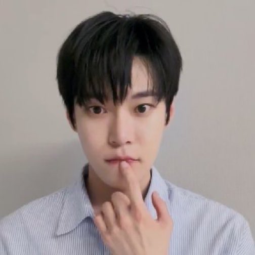 길용이 tweet media