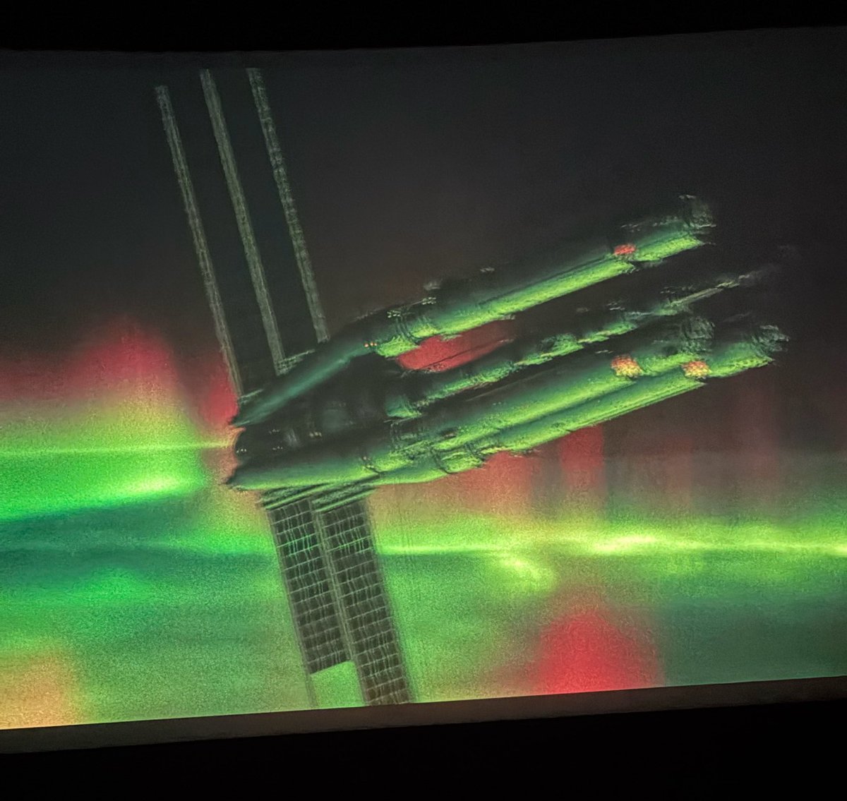 查WAOWAO tweet media