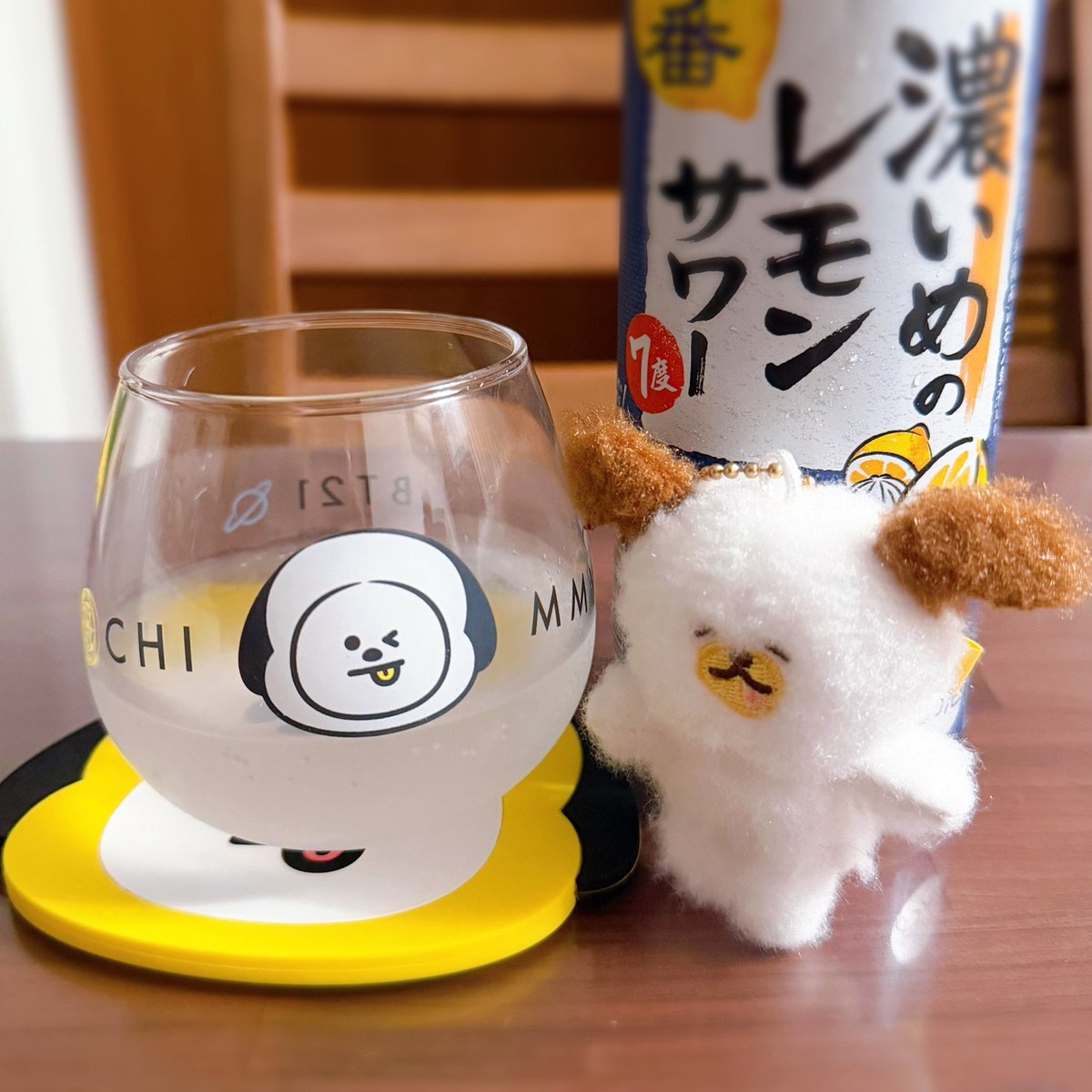 an7panman's tweet photo. @lazy_tail_club わ〜い💕
かんぱ〜い🐶🍻🐶 https://t.co/A7kxN9Ogy1