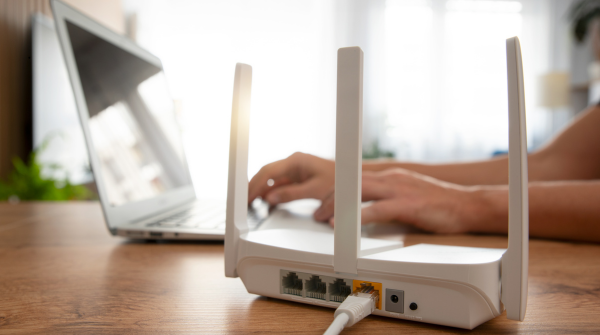 BIGTechTalks's tweet photo. When did you last check your home router settings?

If you can't remember, it's probably time.

We put together a quick, practical guide on the small steps that make a big difference. 🔗 https://t.co/Lr3RlqisBx https://t.co/jQqP1LlIob