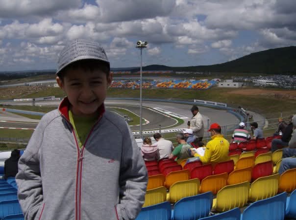 2008 Türkiye Grand Prix. Oradaydık :) 5 yıllık anlaşma olması iyi olmuş. Türkiye'de düzenlenebilecek, marka değeri en yüksek organizasyonlardan birisi.