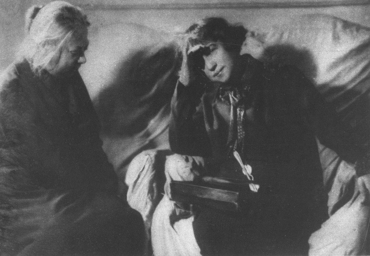 Nadezhda Krupskaya and Alexandra Kollontai (1925)