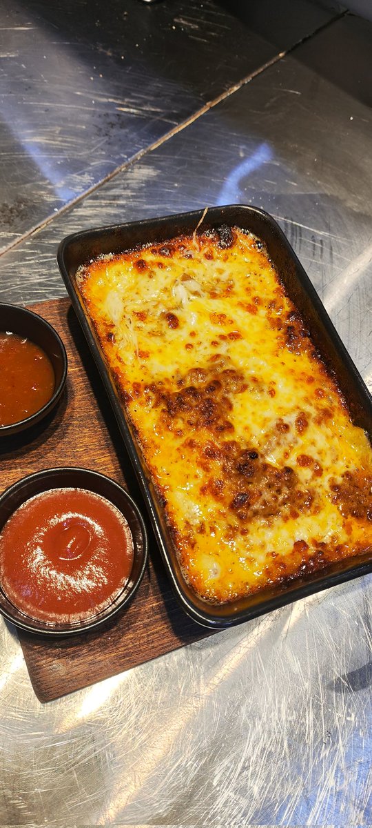 علی نجفی tweet media