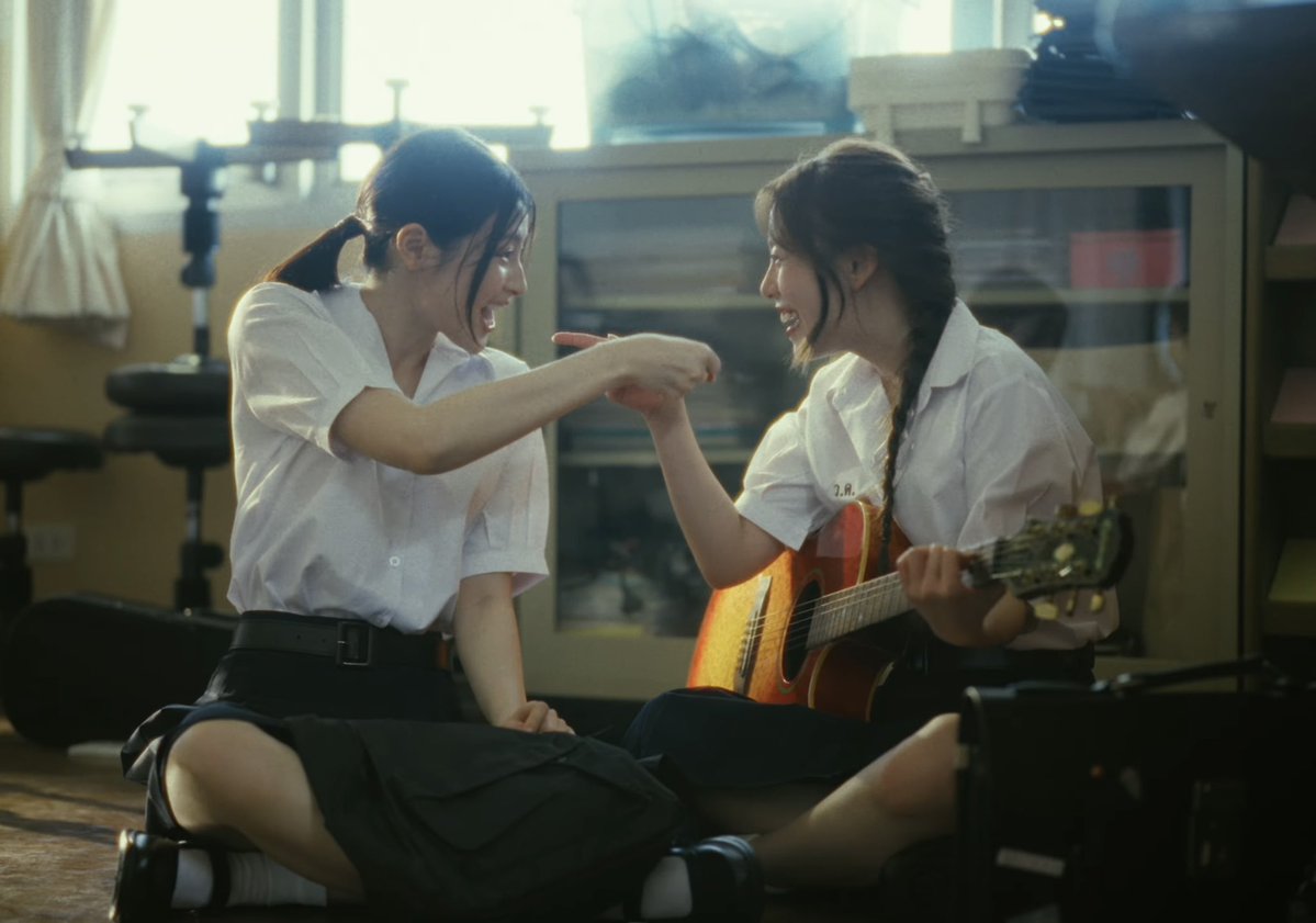 NightBeforeMoon tweet media