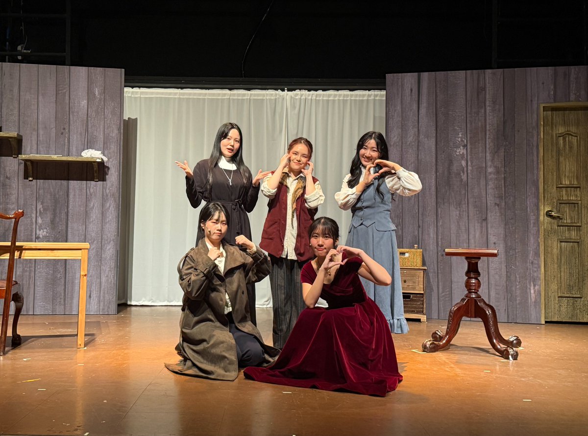 projectkyhd's tweet photo. [#카라마조프시리즈] 페어첫 사진📸

#김여림 #양예진 #김채윤 #한재원 #한도경 #이태선 배우의 첫 공연에 함께해주셔서 감사합니다.

뮤지컬 〈카라마조프: 시리즈〉— 이반 편&amp;그루첸카 편
2026. 4. 23 - 4. 26
대학로 업스테이지

#뮤지컬 #카라마조프이반편 #카라마조프그루첸카편 #여배카라마 https://t.co/8WRzW5NCc5