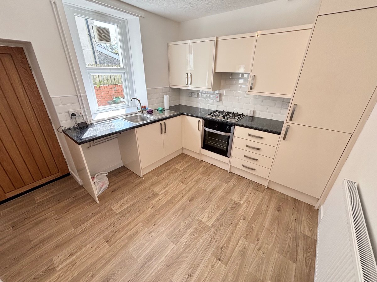 AngelwoodsAgent's tweet photo. New to market - 3 Bed Terraced House, Coity Terrace, Forge Side, Blaenavon, Pontypool, £850pcm. View details: https://t.co/JGQb9plMxO https://t.co/BGFPyzDzk7