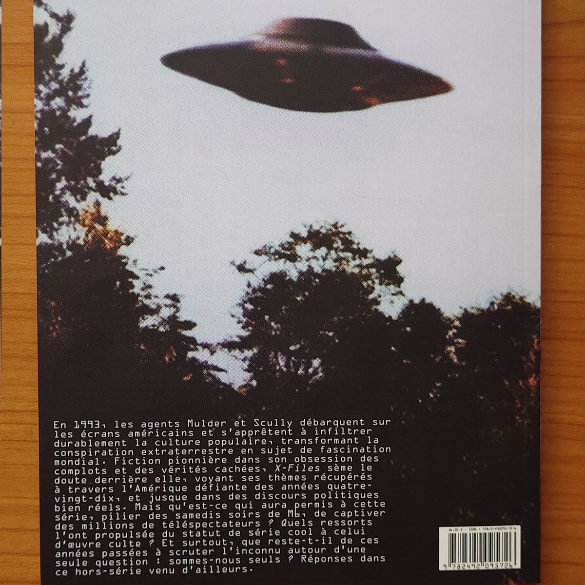 Alain_Marche's tweet image. Très heureux d'avoir reçu aujourd'hui le magnifique Rockyrama Hors-Série: The X.Files 🛸 !  Merci @Rockyramaclub! 🙂
#thexfiles #magazine #rockyrama