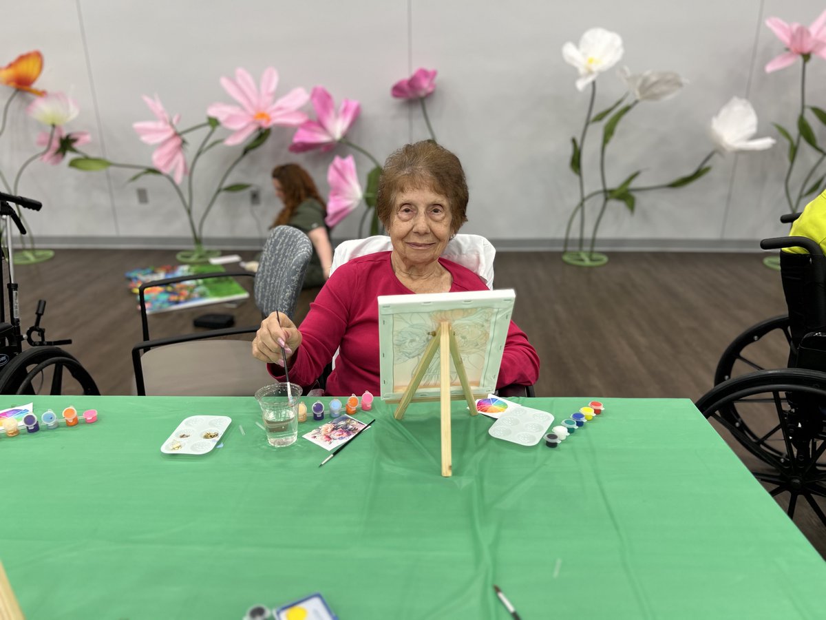 GurwinJewish's tweet image. Celebrating #EarthDay at Gurwin Jewish Nursing &amp;amp; Rehabilitation Center. Our Artist in Bloom creative painting workshop brought residents together to capture the beauty of nature.
#SeniorLiving #ArtTherapy #Gurwin #SkilledNursing #LongTermRehab #ShortTermRehab #Commack #LongIsland