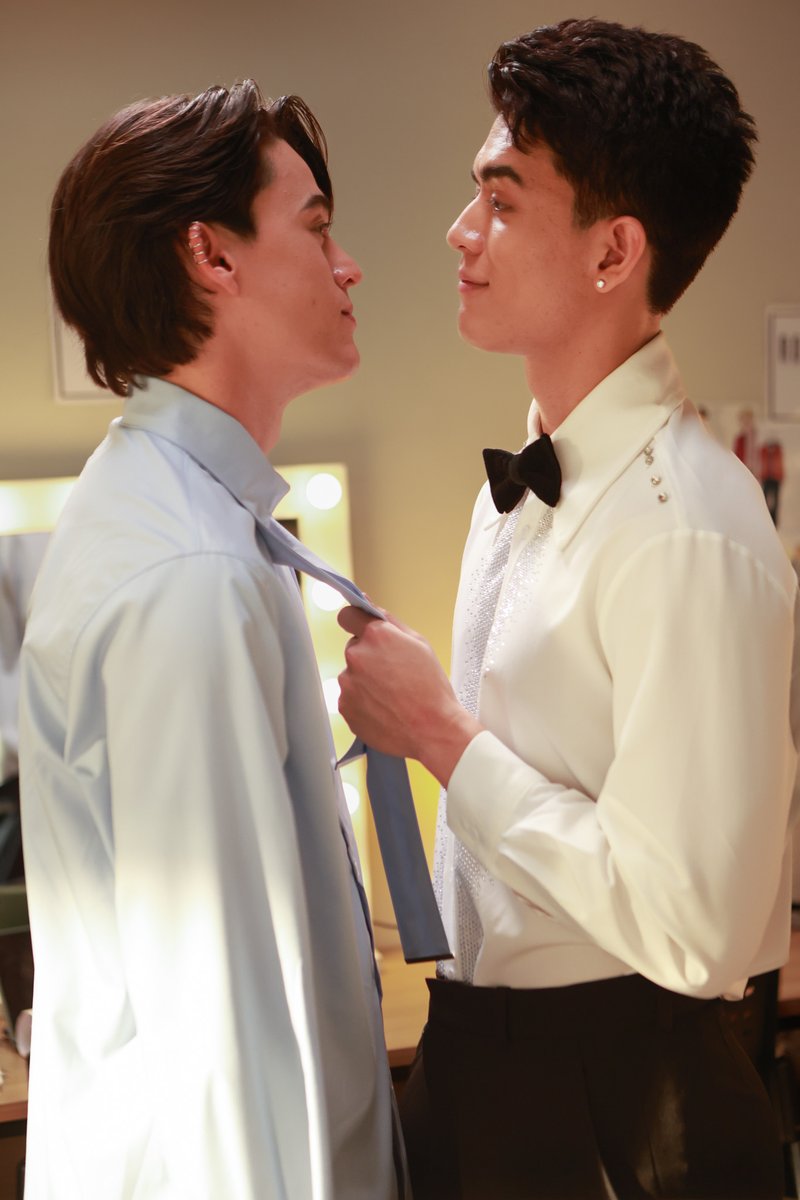 OLF_DreamOn's tweet photo. ห้องแต่งตัวมีคนเติมแฟนกันค่าาาาา (กรี๊ดดดดดดด🫶🏻🙂‍↕️)

#OnlyFriendsDreamOnEP9
@Josswayar @gawincaskey https://t.co/iAaRAv4lPb