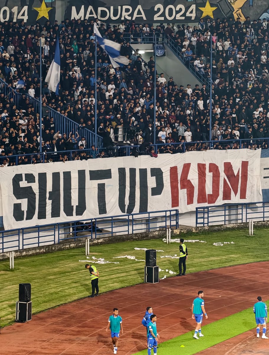 SAGALA GE MUN GEUS DICABAK KU POLI TIKUS SOK CAMBAL!