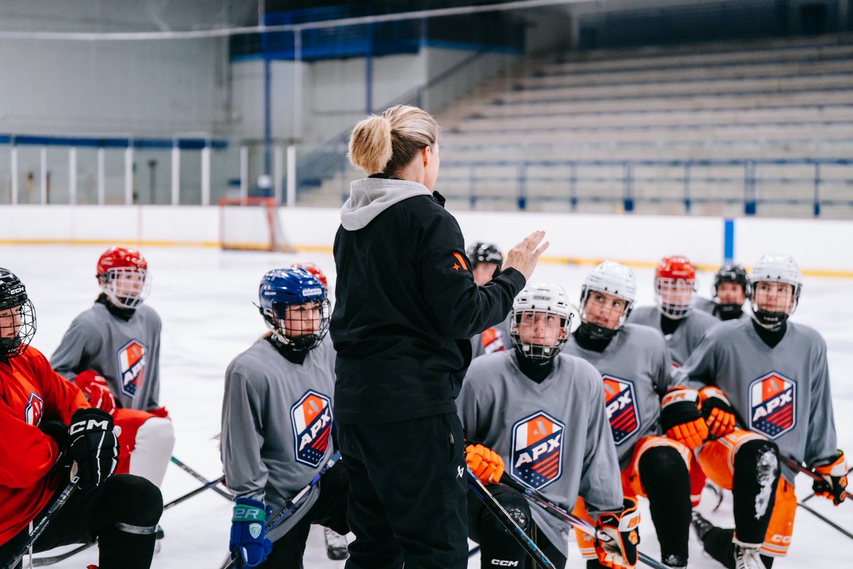 APX Hockey tweet media