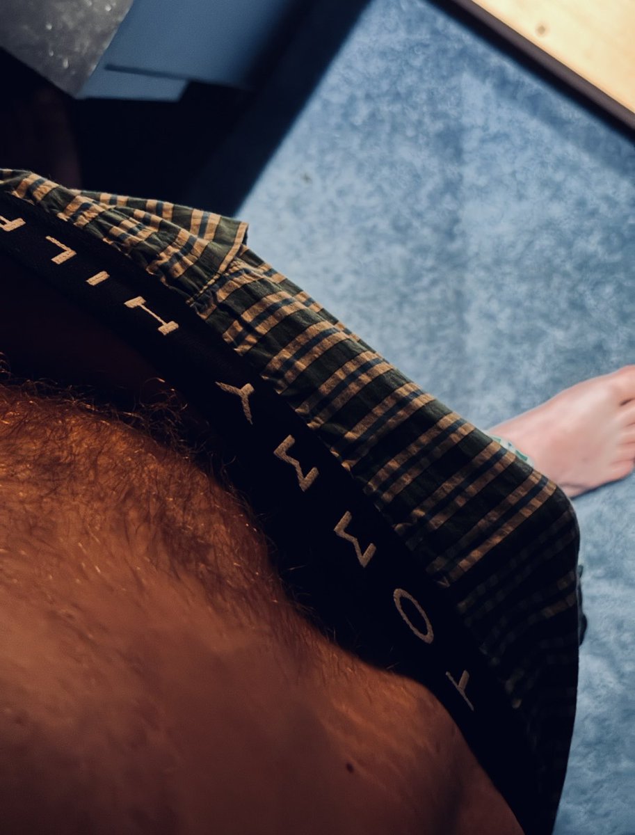 Declan Huxley tweet media