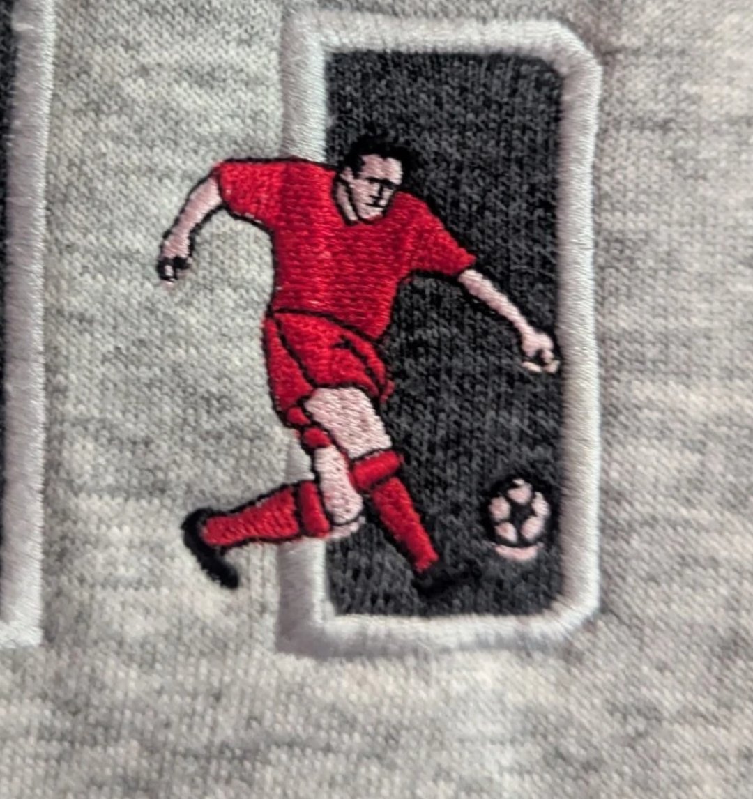 TomsFootyKits  tweet media