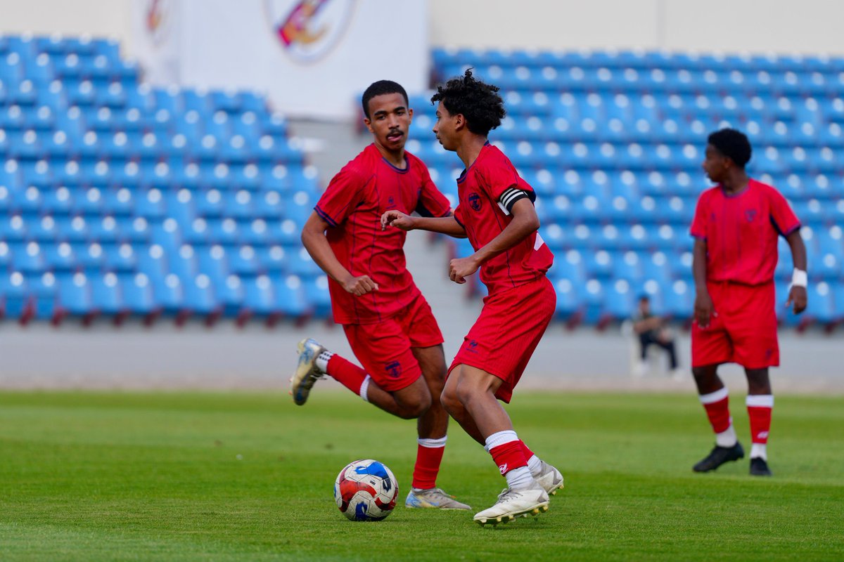 Jeddahsportclub's tweet photo. 📸 | مجريات الشوط الاول 

#جدة_العيون |  #جدة_U17 https://t.co/m9H2k73Jj4