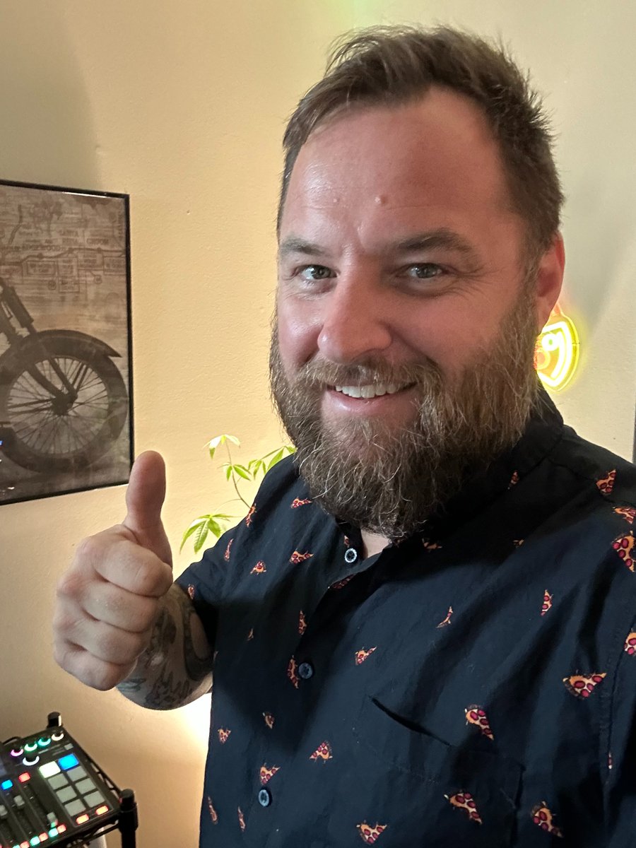 Justin Custardo tweet media