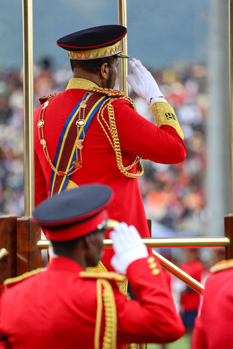 President of Zimbabwe tweet media