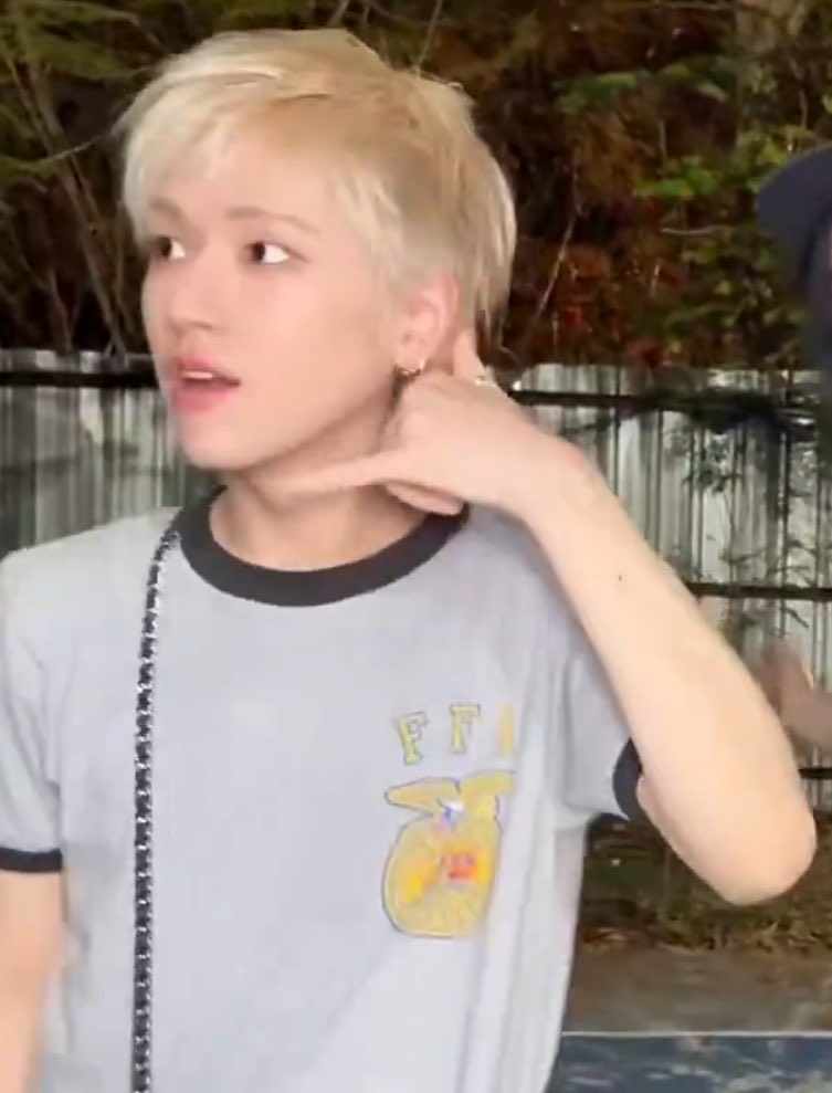 우랑 tweet media