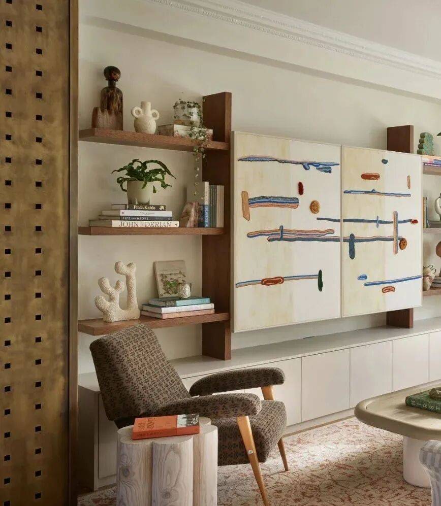 MaximillianPaz1's tweet image. Spring clean your old stuff!  Donate, upcycle, or toss—give your space (and mind) a fresh start. #DeclutterHappiness