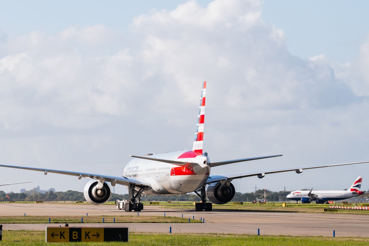Heathrow Airport tweet media