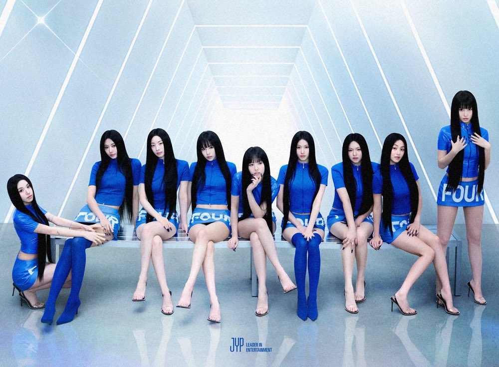 TWICE PUBLI tweet media