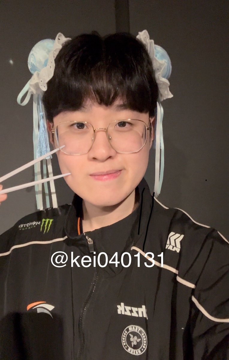 케이¹⁰ tweet media