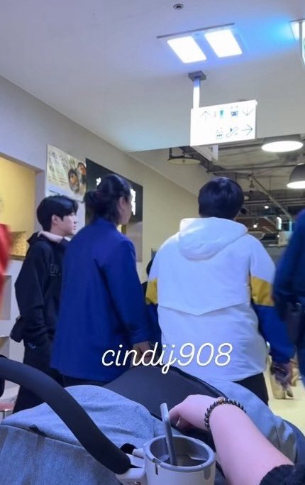 tika ♔ tweet media