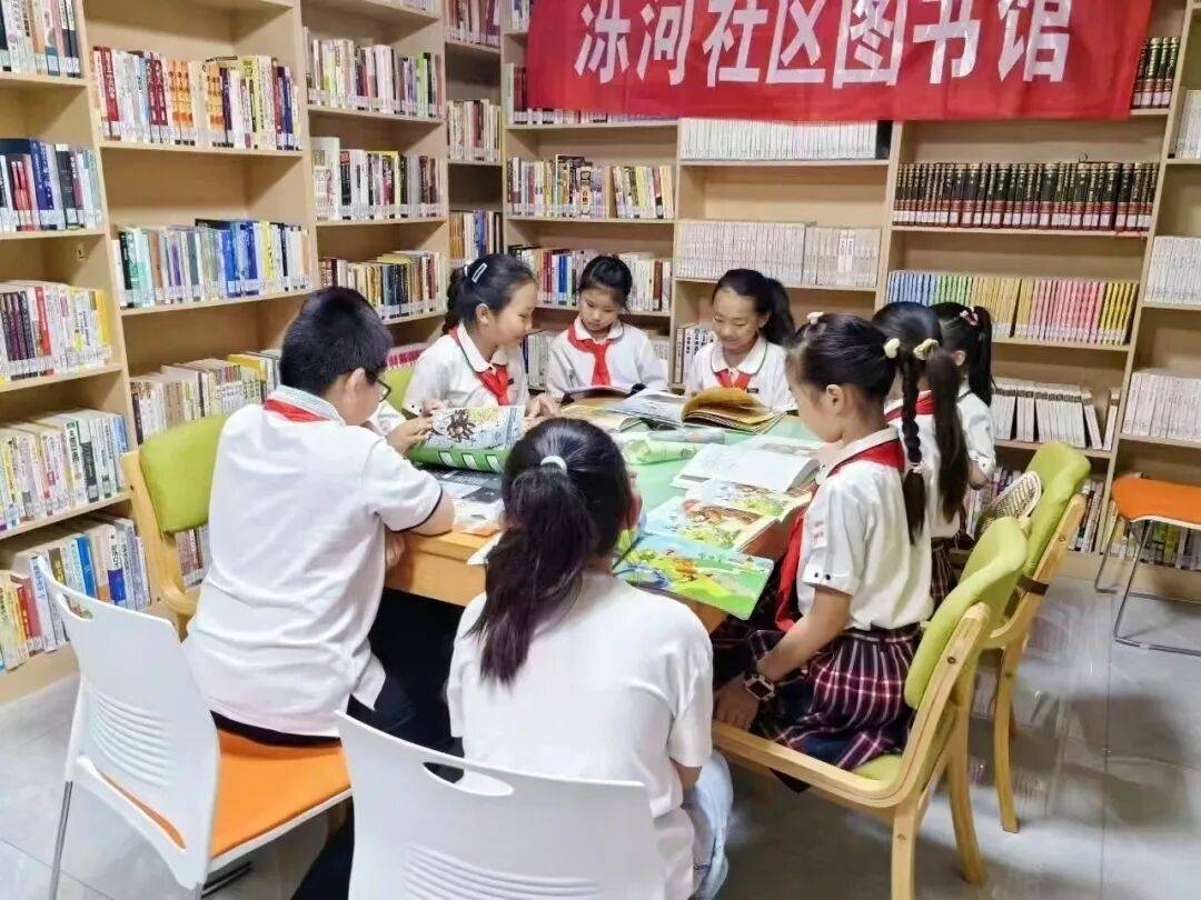 Laura Lewis tweet media