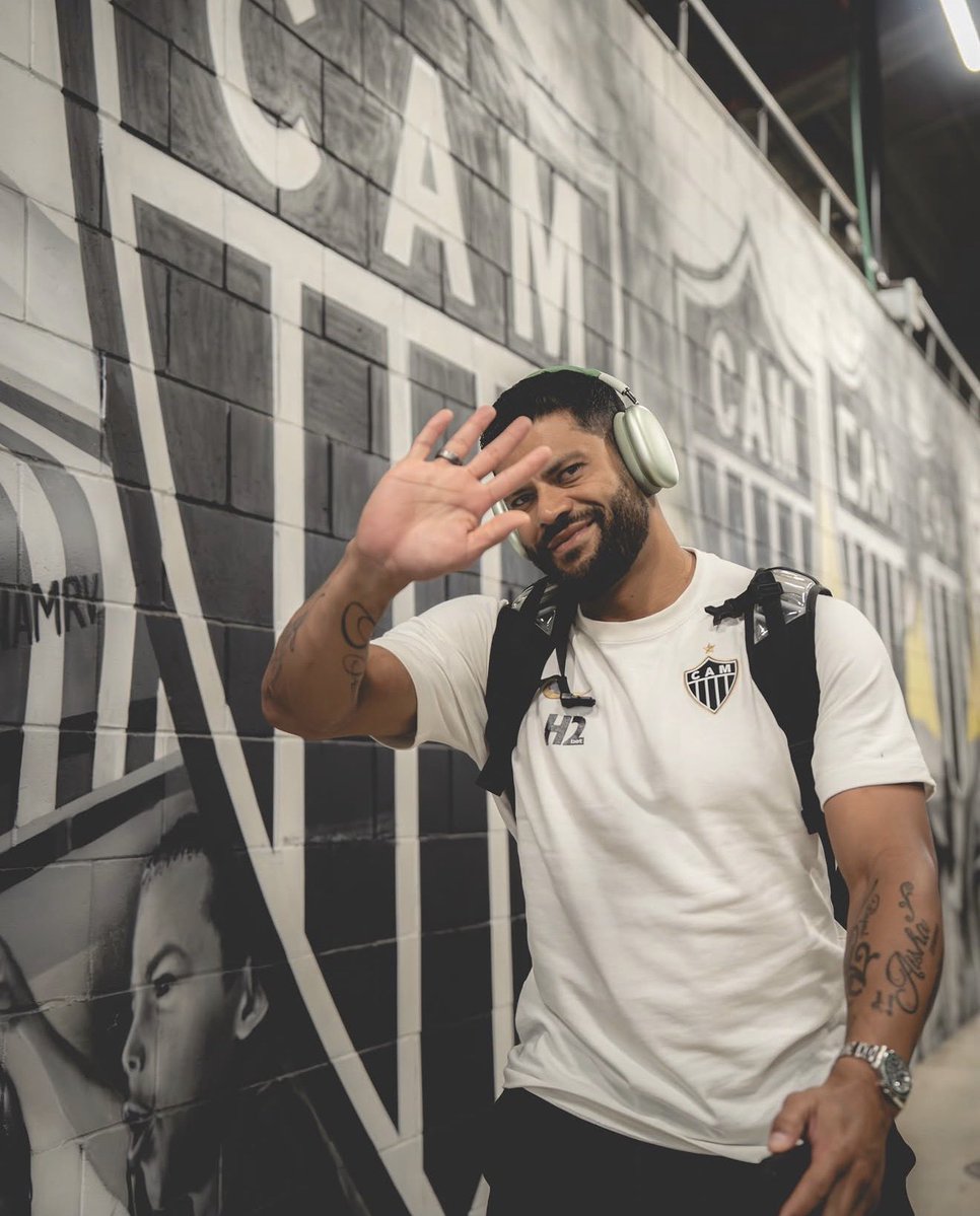 🚨🚨🚨🚨

Atlético Mineiro tem débitos de direito de imagem com o atacante Hulk.

A situação está incomodando o camisa 7 do Galo, inclusive, já falou sobre isso com companheiros de clube.

<a href="/hevertonfutebol/">Heverton Guimarães</a> 📰